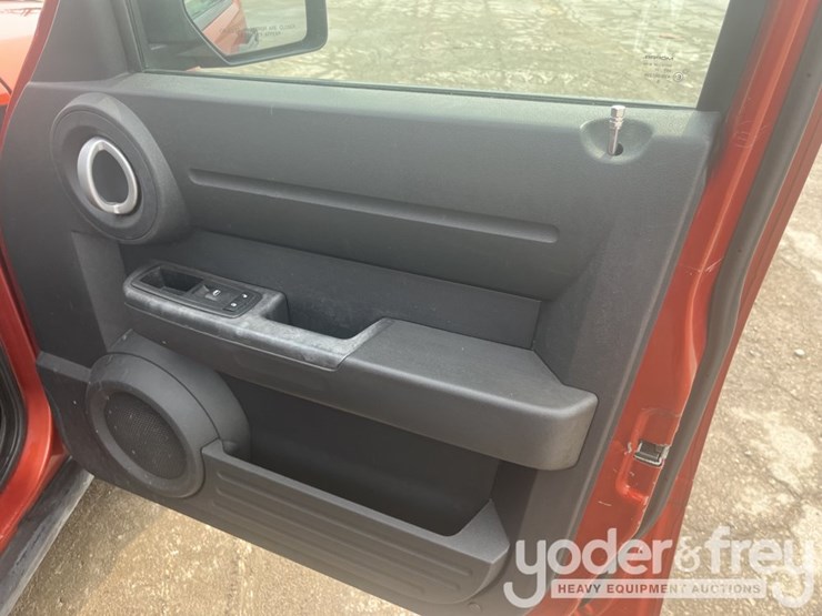 2008-dodge-nitro-image-30
