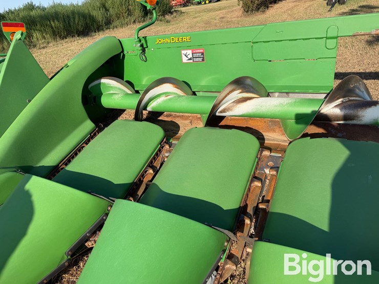 john-deere-608c-image-16