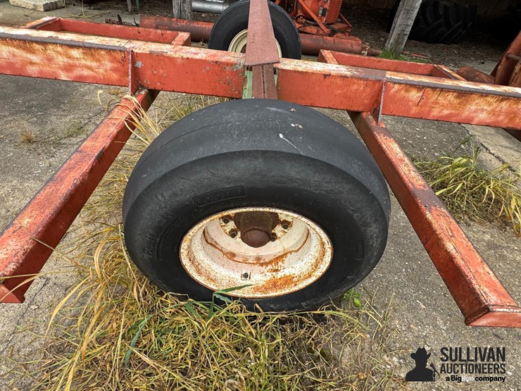 s/a-round-bale-hauler-image-14