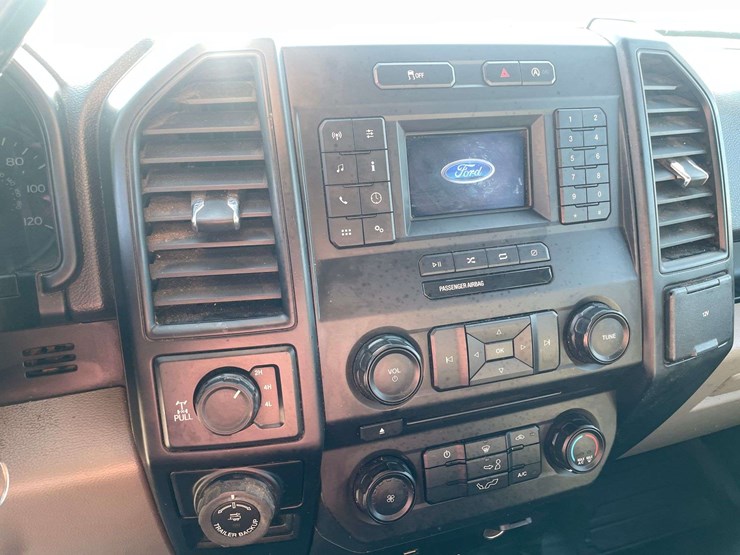 2018-ford-f150-xl-image-13