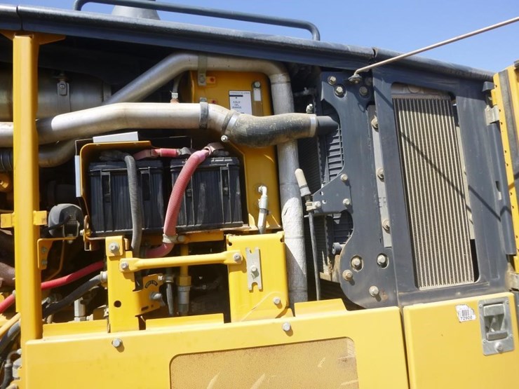 2012-deere-672gp-image-25