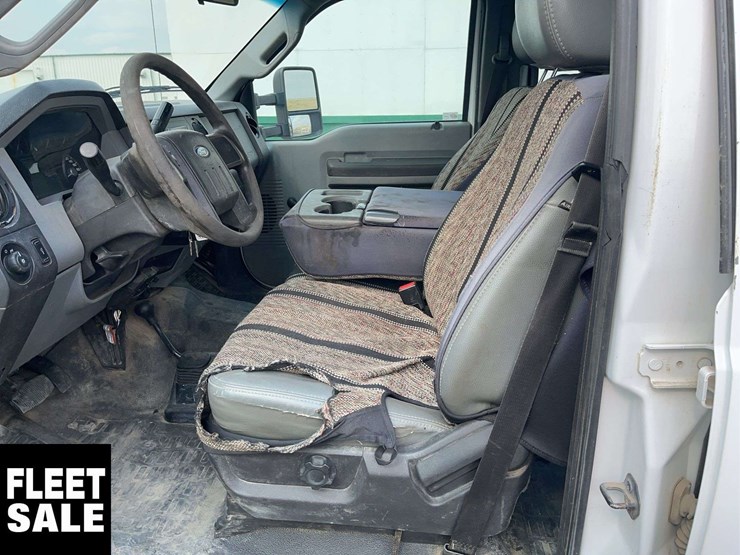 2012-ford-f550-image-14