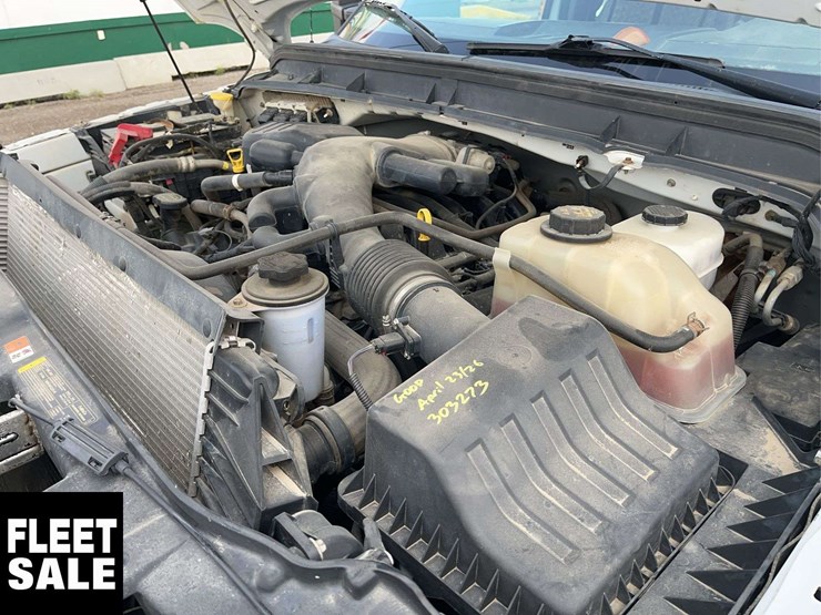 2012-ford-f550-image-24
