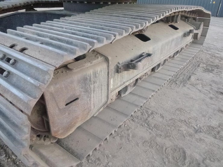 2019-deere-345g-lc-image-28