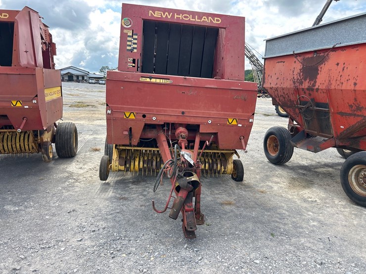 new-holland-650-image-2