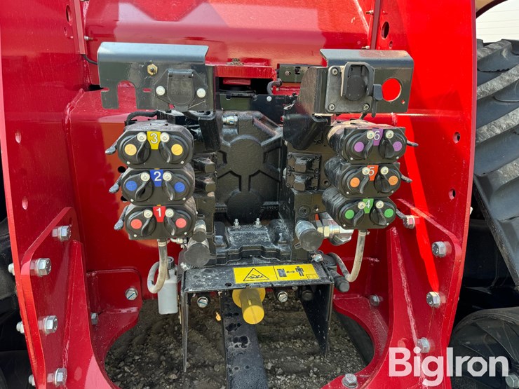 2023-case-ih-620-image-19