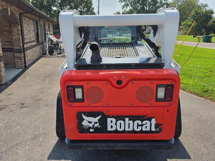 2023-bobcat-t770-image-4