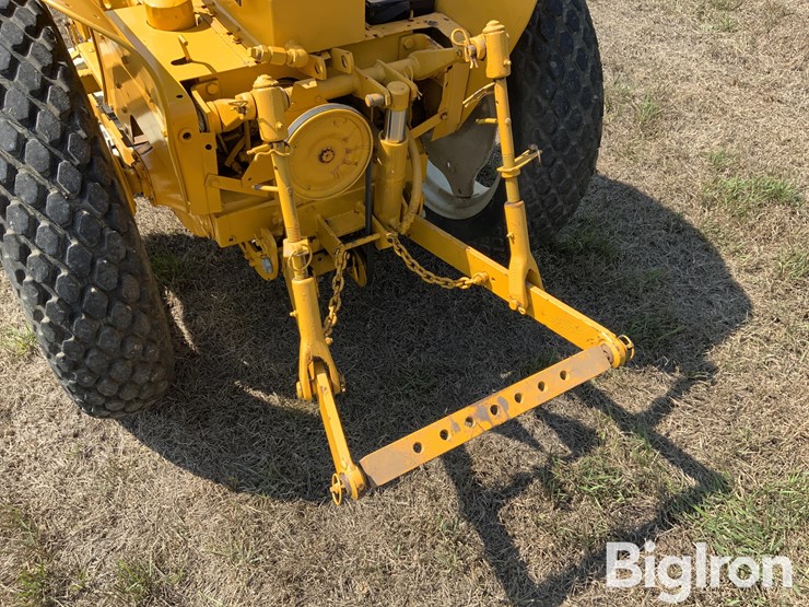 international-cub-lo-boy-image-14
