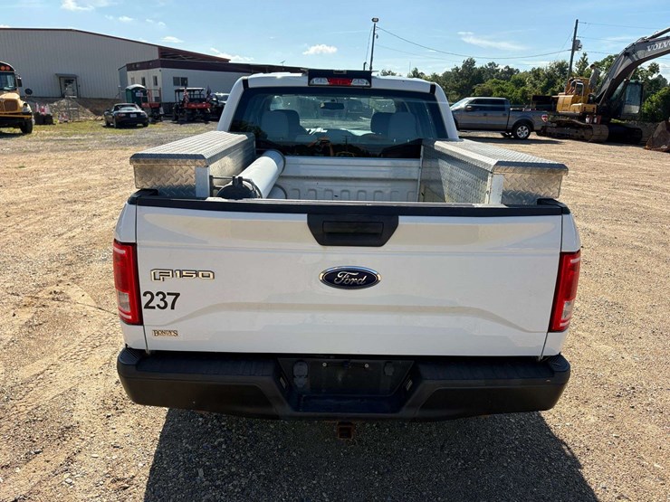 2017-ford-f150-image-6