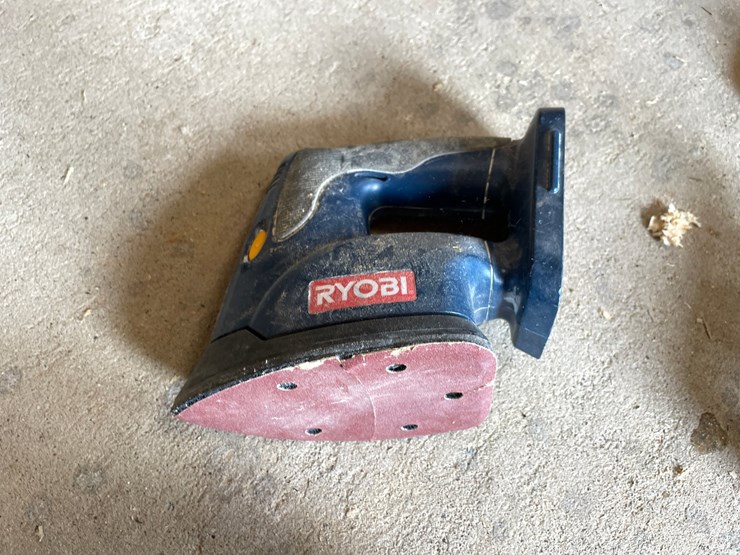 #10119-•-(4)-ryobi-18v-battery-powered-power-tools-image-12