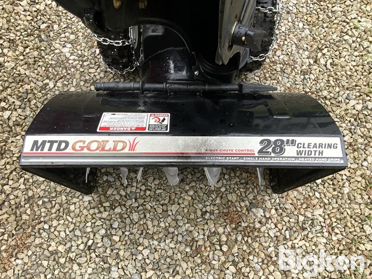 mtd-gold-28”-2-stage-snow-blower-image-12