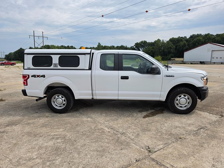 2020-ford-f150-image-9