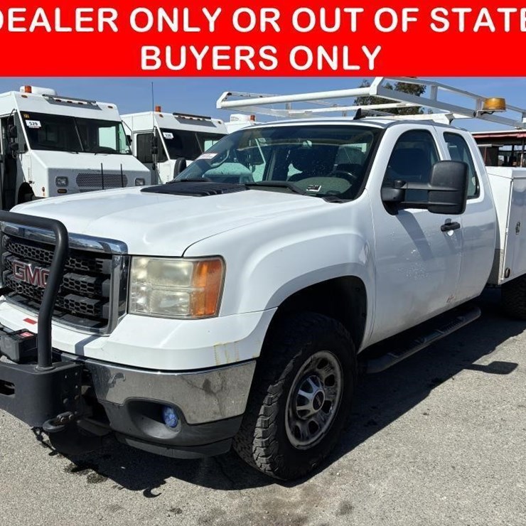 2012 GMC SIERRA 3500HD