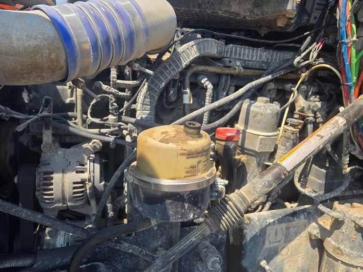 2019-kenworth-t880-image-49