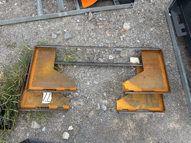 #22-•-two-open-back-skid-steer-mount-plates-image-1
