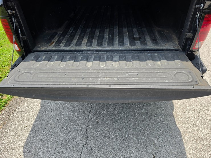 2014-dodge-1500-image-68