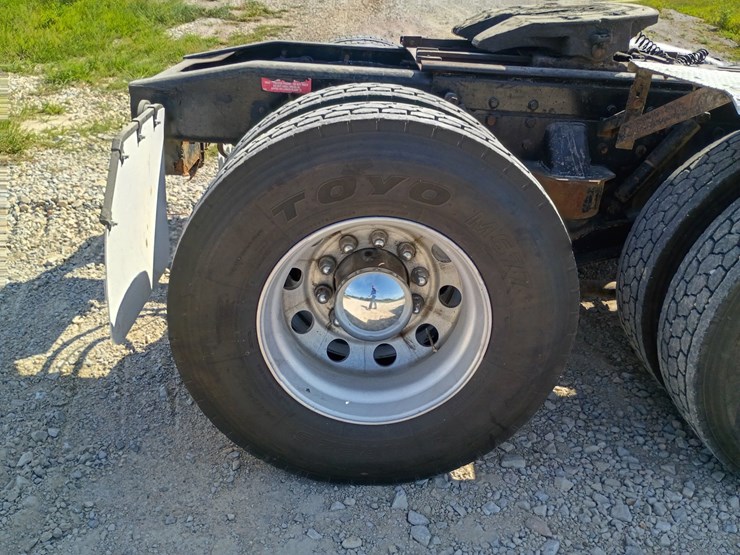 2014-western-star-4900-image-95