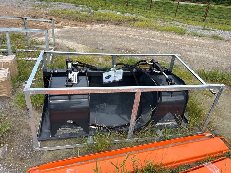#41-•-72”-skid-steer-grapple-bucket-image-1