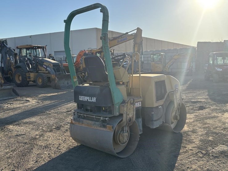 2006-caterpillar-cb-224e-image-3