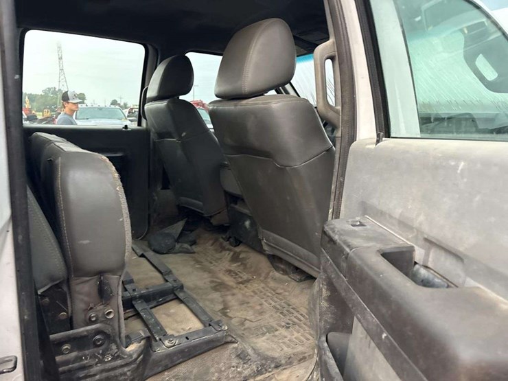 2012-ford-f450-image-16