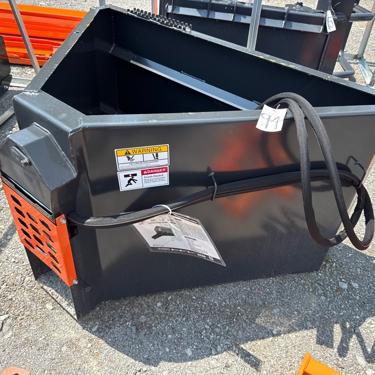 #94 • SKID STEER CONCRETE BUCKET