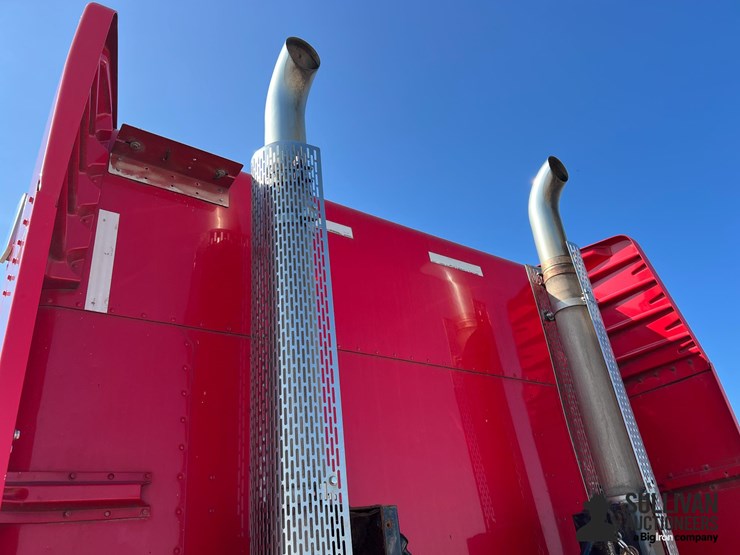 2012-peterbilt-386-image-20
