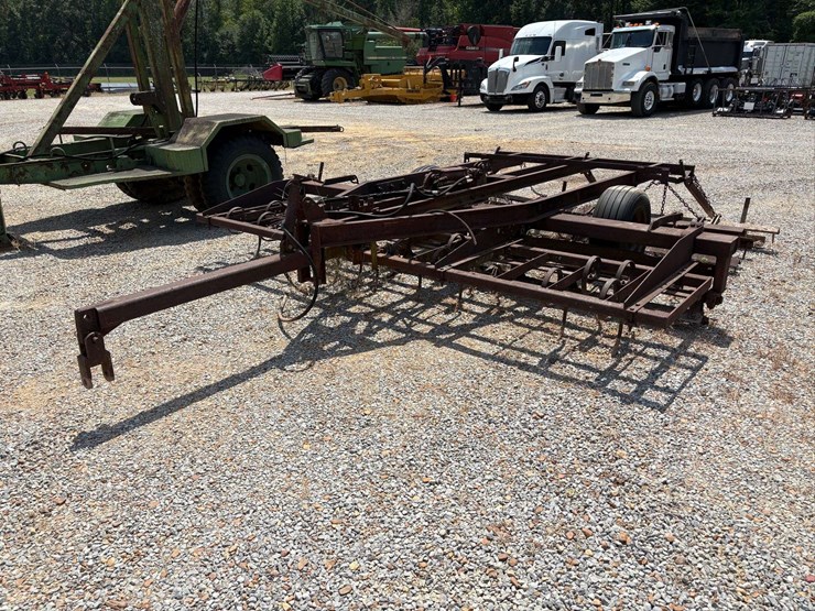 12-ft-barrentine-do-all-with-scratchers-image-2
