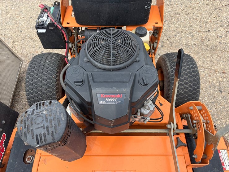 #8381-•-scag-52”-commercial-grade-mower-image-4