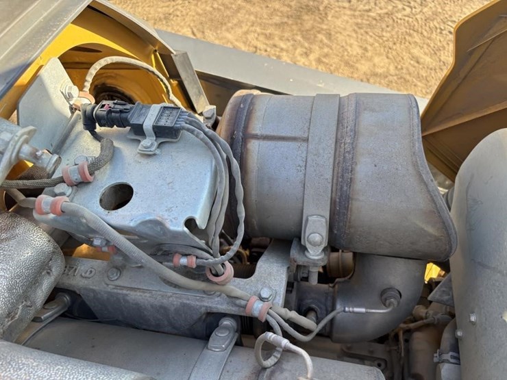 2020-john-deere-2020-image-61