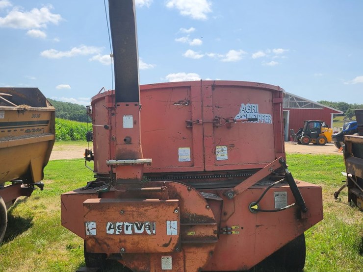 #2804-•-agri-chopper-tub-grinder-image-4