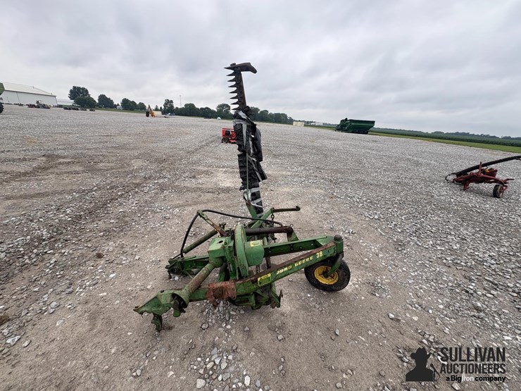 john-deere-38-image-8