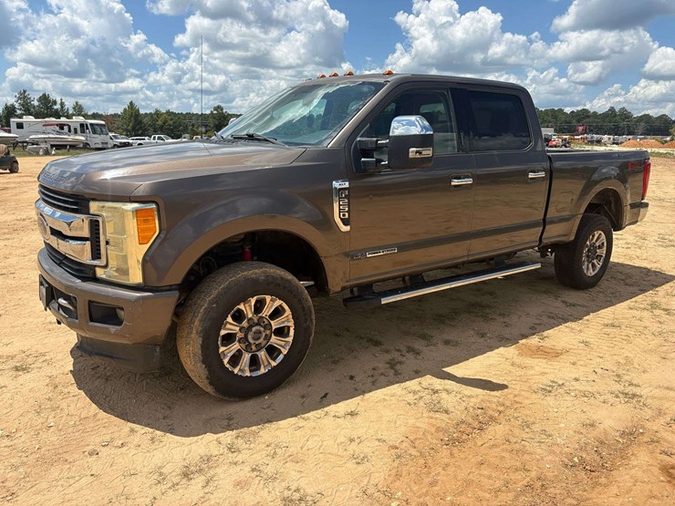 2017-ford-f250-image-1