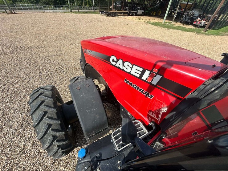 2012-case-ih-magnum-340-image-15