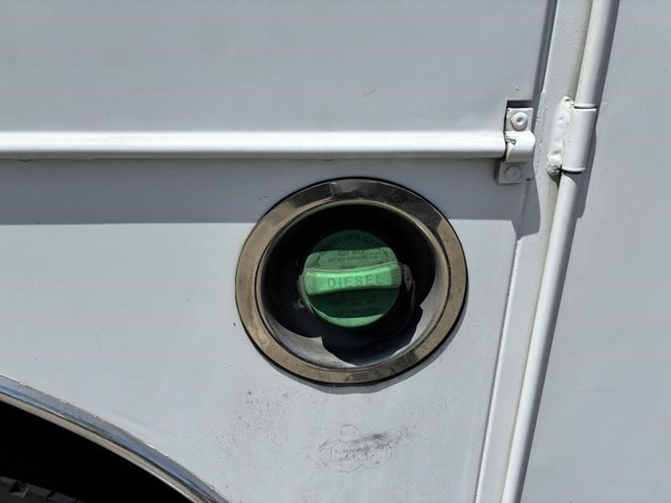 2015-ford-f450-sd-image-11