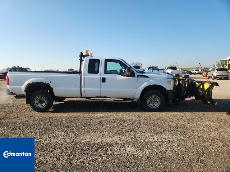 2012-ford-f350-image-8