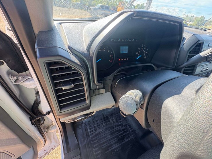 2017-ford-f150-image-14