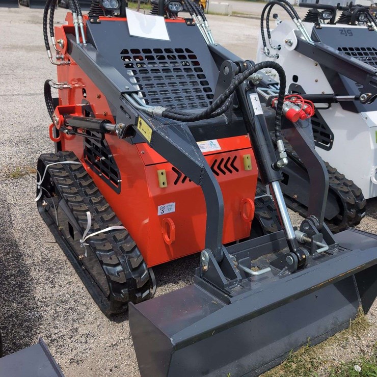 ZJG Mini Skid Steer Loader ZJ-380 (RED) - 15HP
