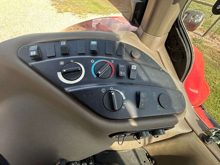2012-case-ih-magnum-340-image-65