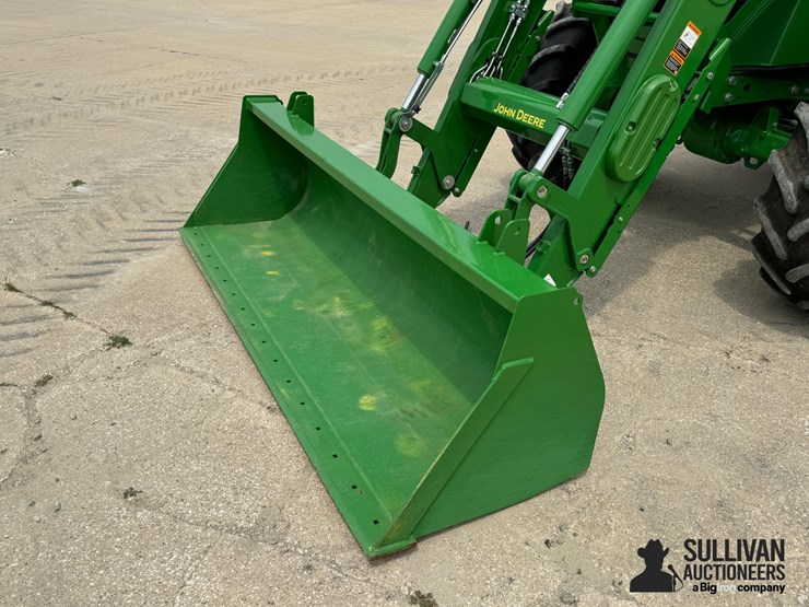 2023-john-deere-6r-140-image-9