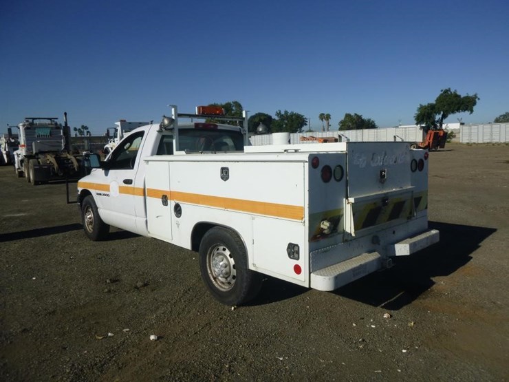2005-dodge-ram-2500-image-5