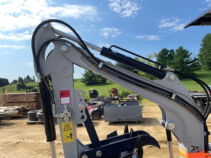 #421-•-ats-power-me18-mini-excavator-image-18
