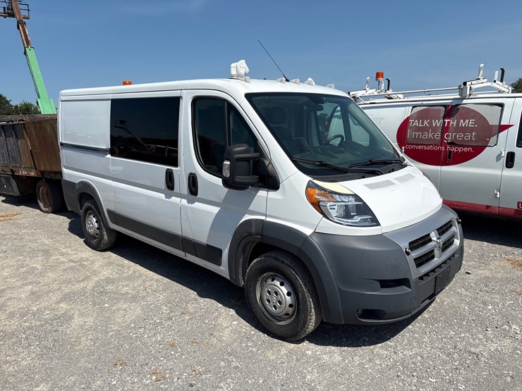 2015-ram-promaster-1500-image-4