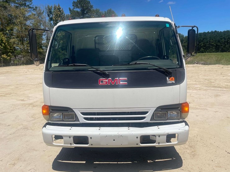2003-gmc-w4500-image-5