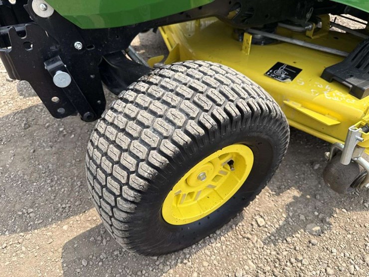 john-deere-x750-image-7