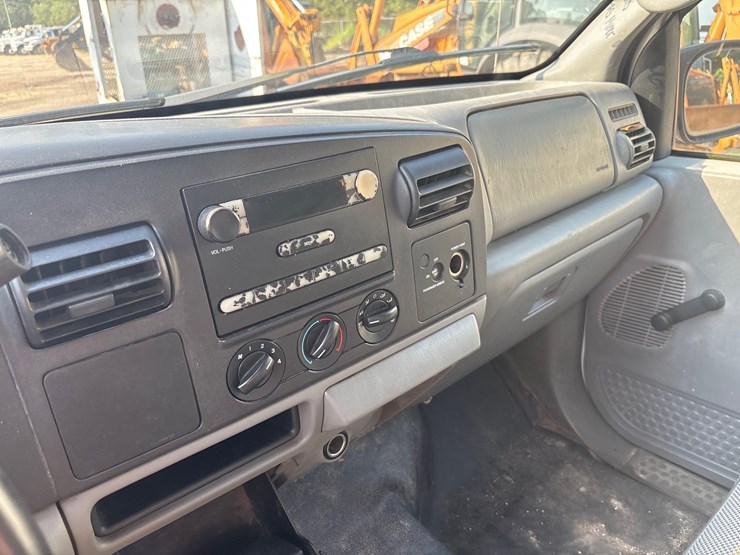 2005-ford-f250-image-9