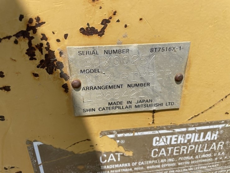 2002-caterpillar-d4g-image-21