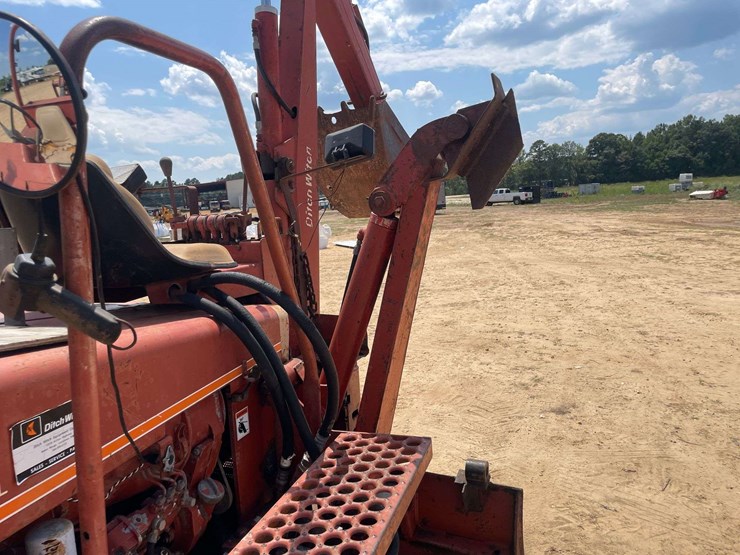 ditch-witch-4010-image-17