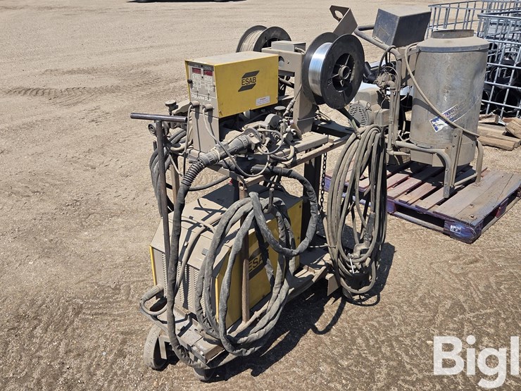 esab-digipulse-dp-450-welder-image-1