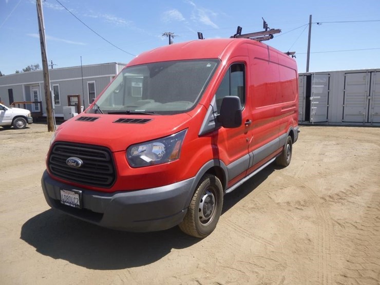 2018-ford-transit-image-2