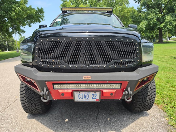 2014-dodge-1500-image-9